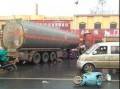 杞县车祸最新爆料三轮,悲剧现场还原，疑点重重引关注